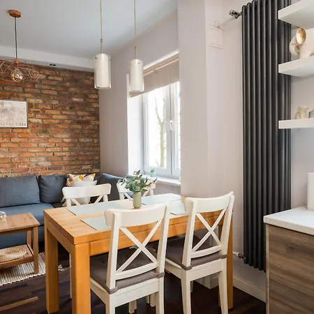Elektoralna Charming Апартаменты Варшава